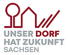 Logo mit angedeutetem Haus und einem Baum, darunter der Schriftzug "Unser Dorf hat Zukunft Sachsen"